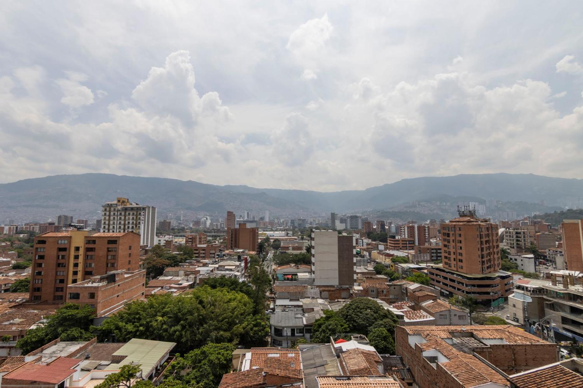 Sonata 44 Hotel Laureles Medellin Luaran gambar